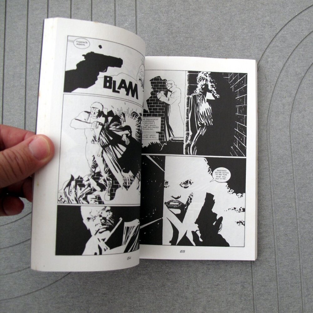 Frank Miller Sin City volume 1 The Hard Goodbye Recut & Extended DVD ed